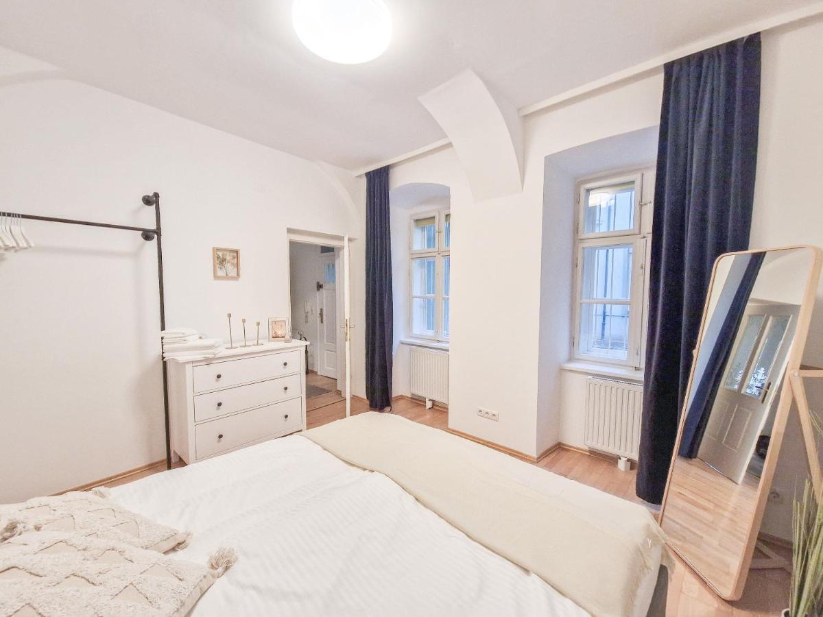 Feelhome - Design Apartment Fur 4 Gaste - Smart Tv - Naschmarkt Wina Bagian luar foto